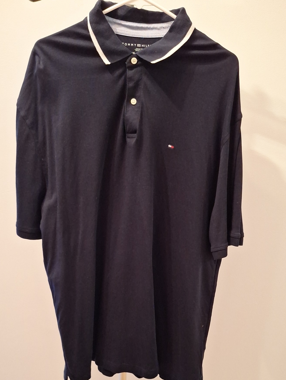 Tommy Hilfiger Men’s Navy Polo with White-Trim Collar